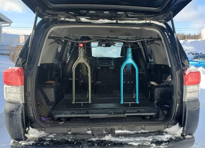 Fatbike transport SUV